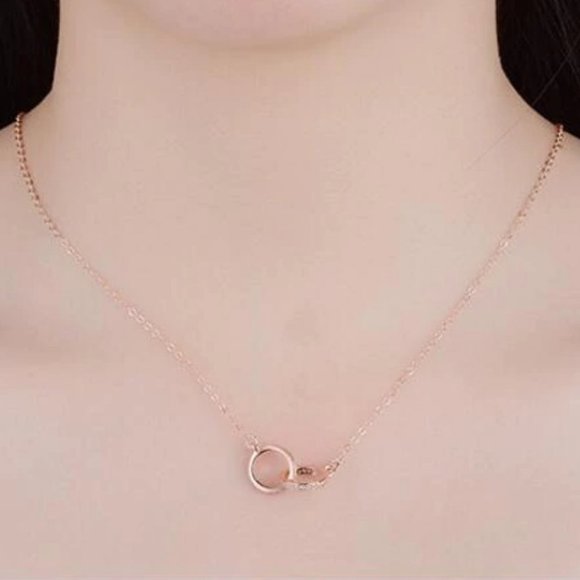 *NEW Rose Gold/925 Silver Diamond Circle Necklace - Picture 5 of 7